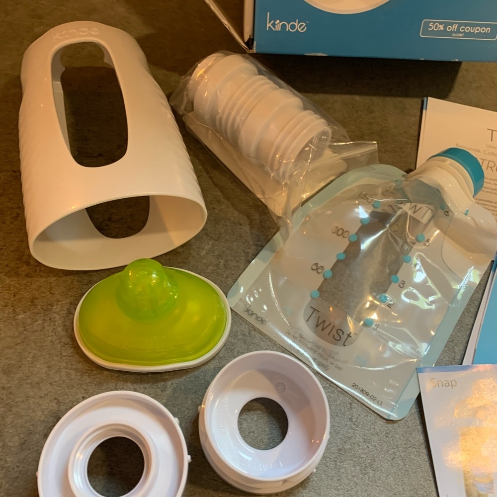 Breastfeeding Starter Pack Kiinde Twist Kit New in Box Direct Pump Breast Milk